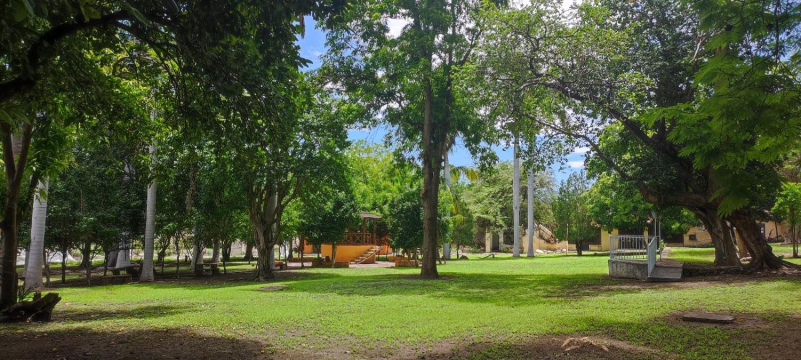 Hotel Nudista - Luz De Luna Nude Tehuixtla ภายนอก รูปภาพ